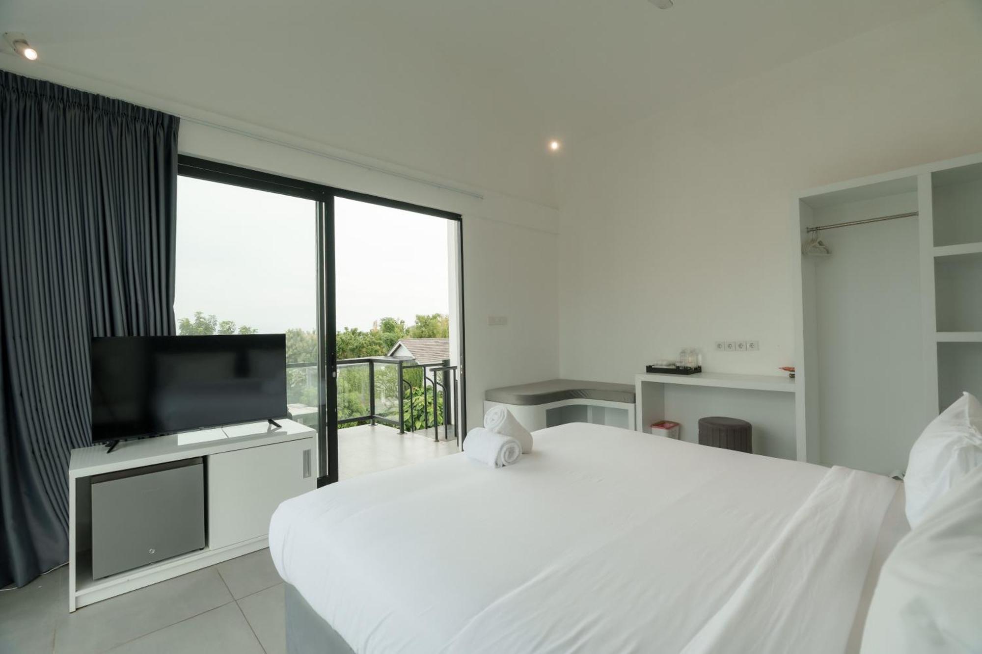Deluxe Double Room Balcony Sea View